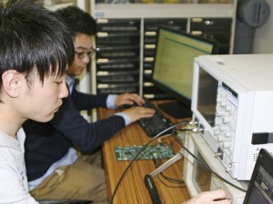 pic_lab02